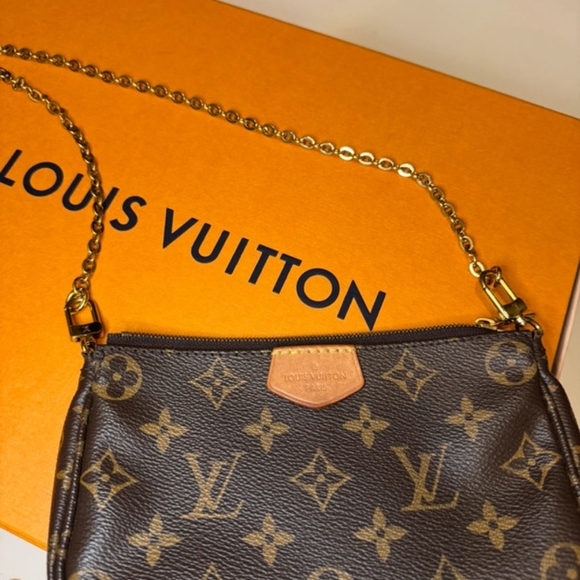 💎✨Nice offer✨💎Louis Vuitton multi-pocket pink - Picture 2 of 8